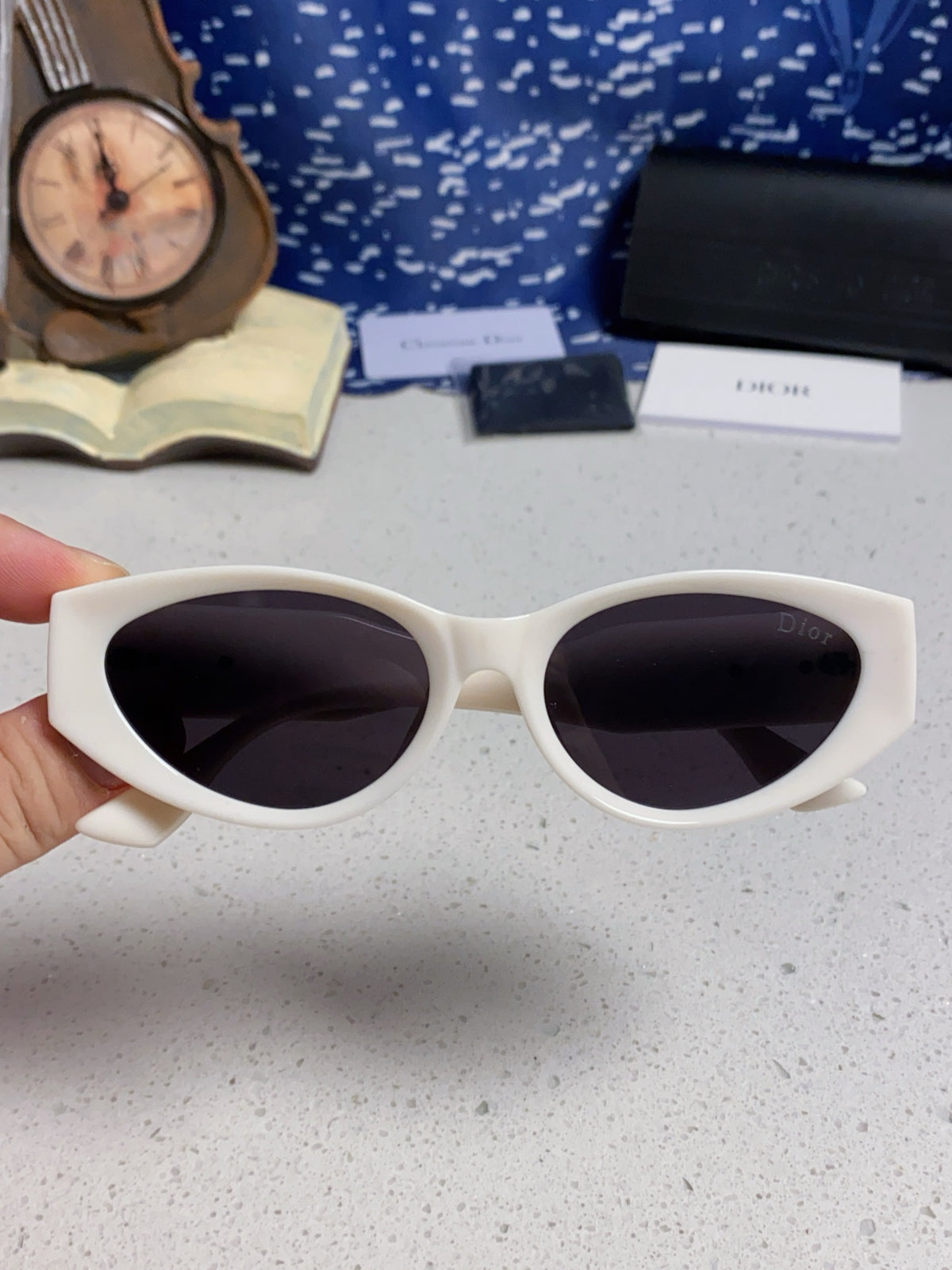 Dior Polarized Fashion Silver Lens Sunglasses for Women - 415365 - detail image 4