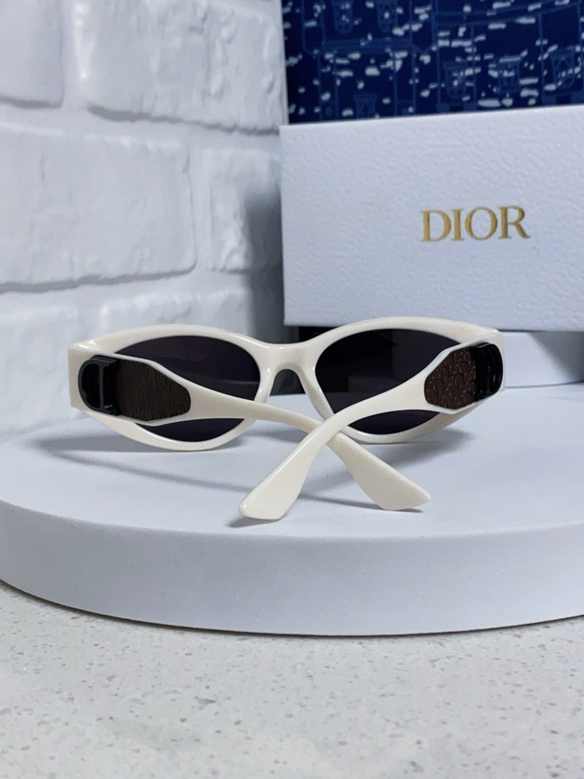 Dior Polarized Fashion Silver Lens Sunglasses for Women - 415365 - detail image 3