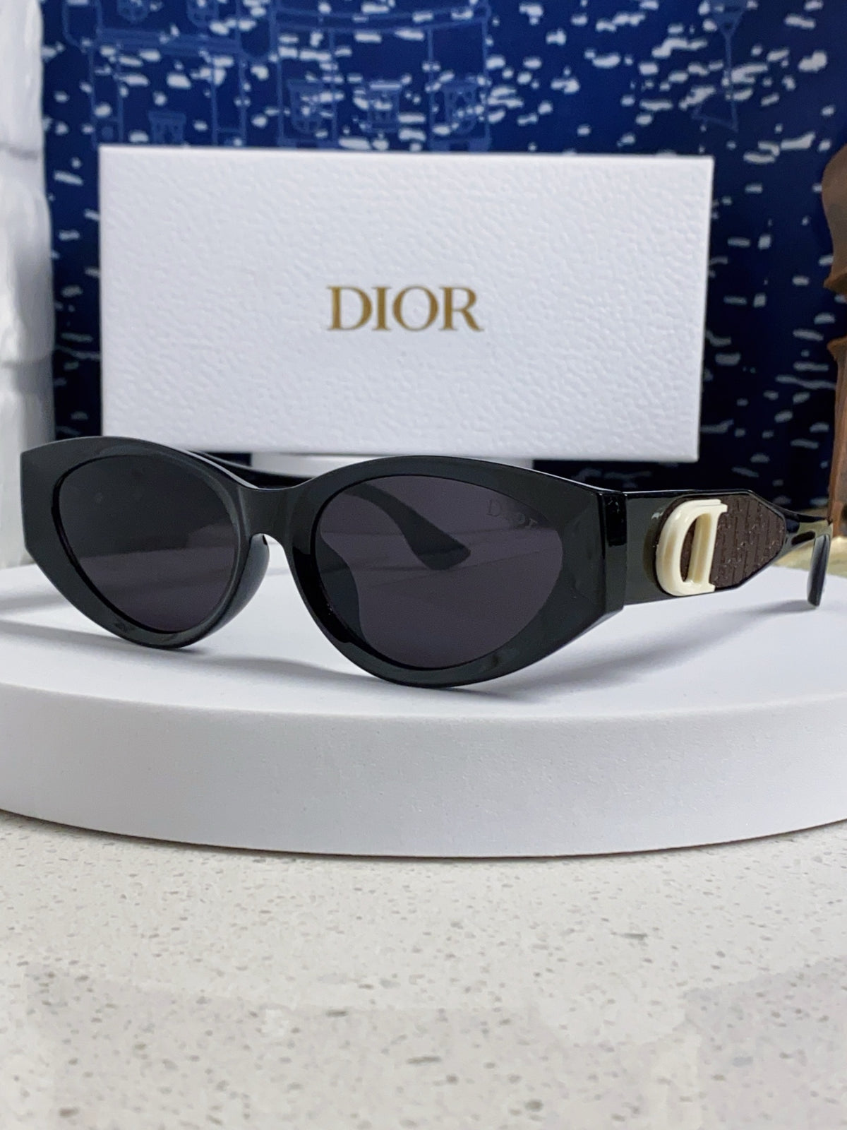 Dior Polarized Fashion Black Lens Sunglasses for Women - 431739