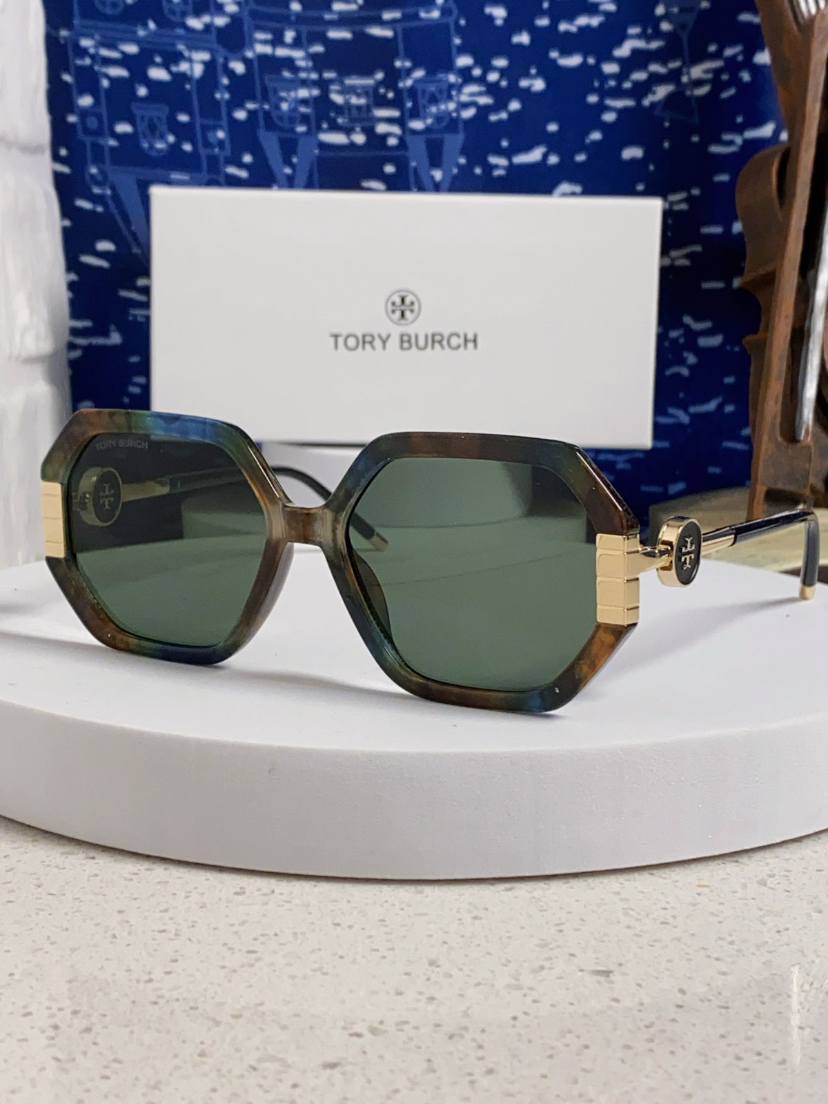 Burberry Fashion Silver Lens Sunglasses for Men & Women - 432424