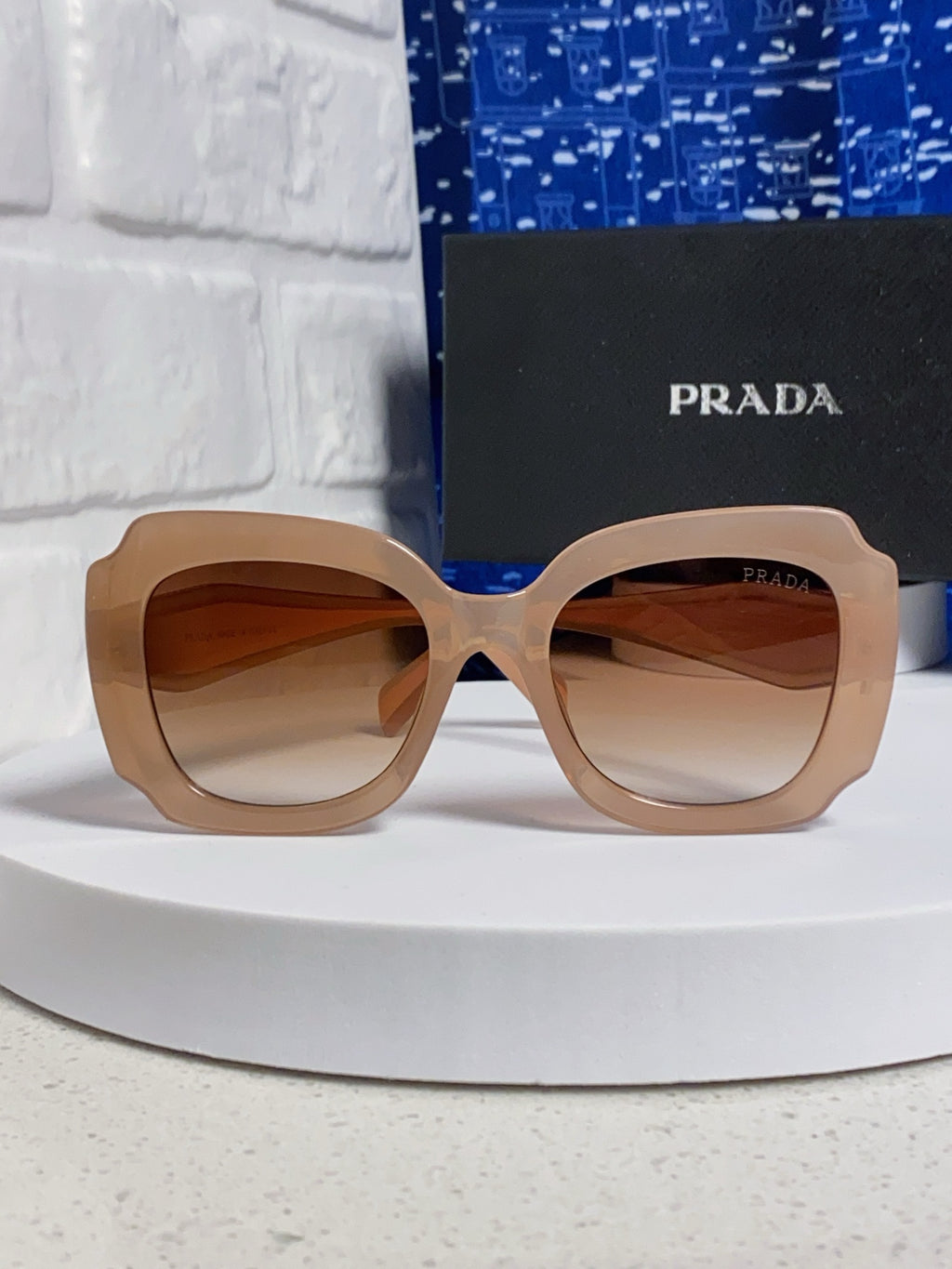 Prada 16YSF Acetate Fashion Gold Lens Sunglasses for Men & Women - 415673 - detail image 2
