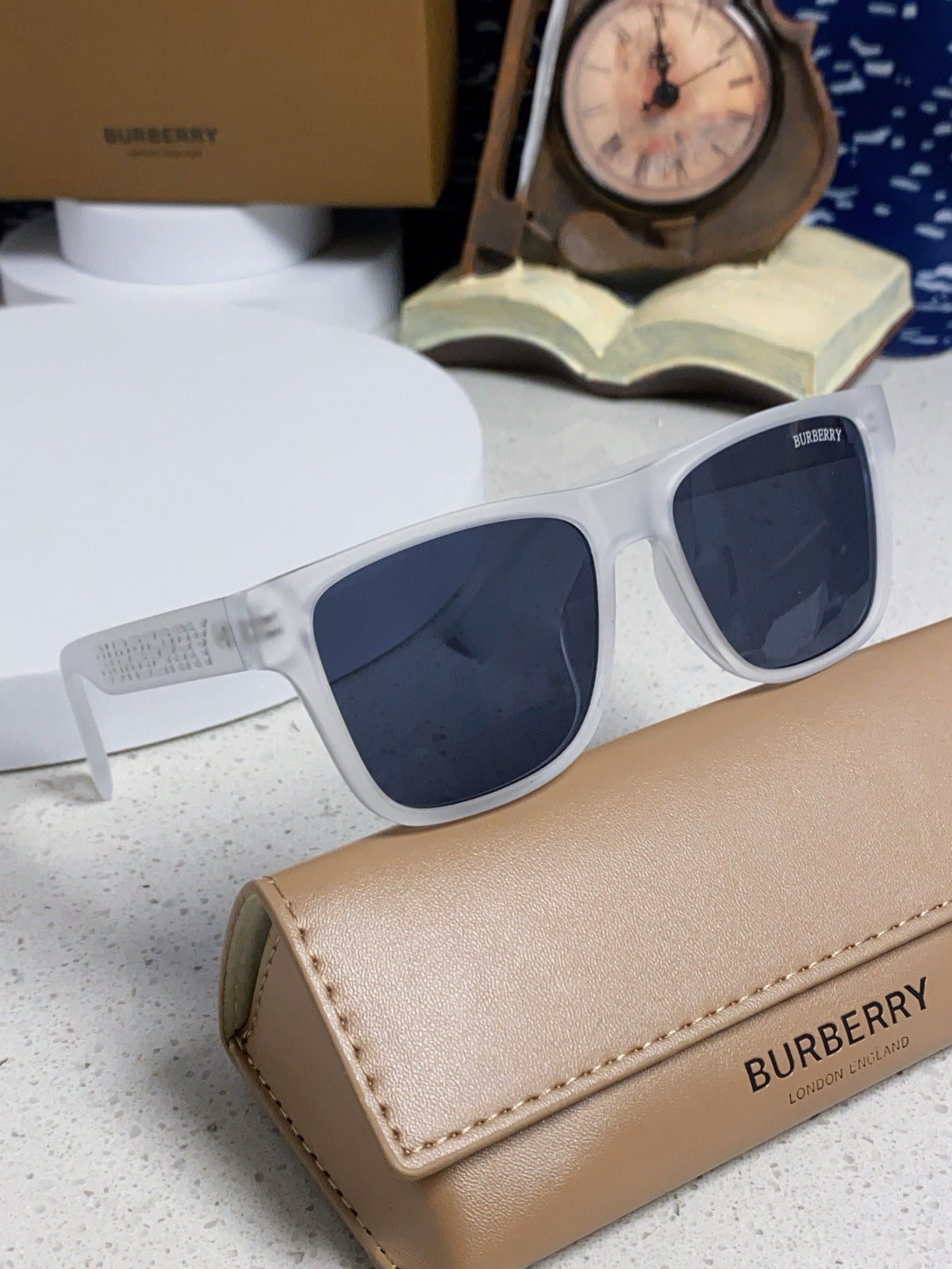 Burberry Fashion Blue Lens Sunglasses for Men & Women - 432512 - detail image 10