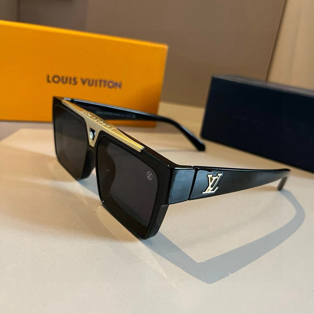Louis Vuitton Z1502W Fashion Black Lens Sunglasses for Men & Women - 448675 - detail image 2