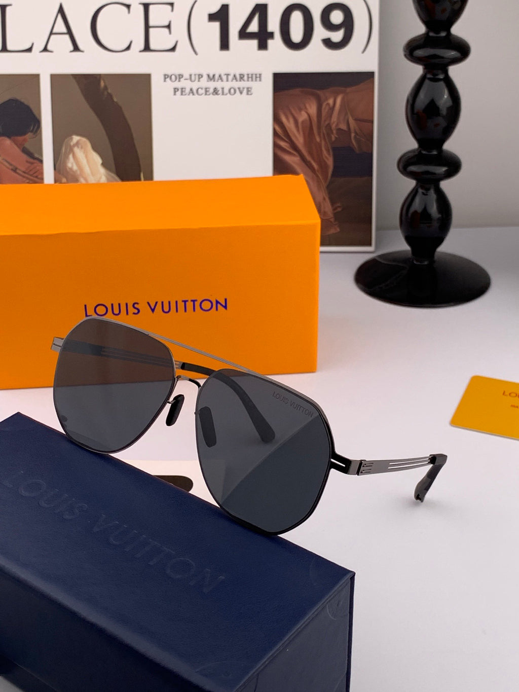 Louis Vuitton L08904 Fashion Black Lens Sunglasses for Men & Women - 866908 - detail image 2