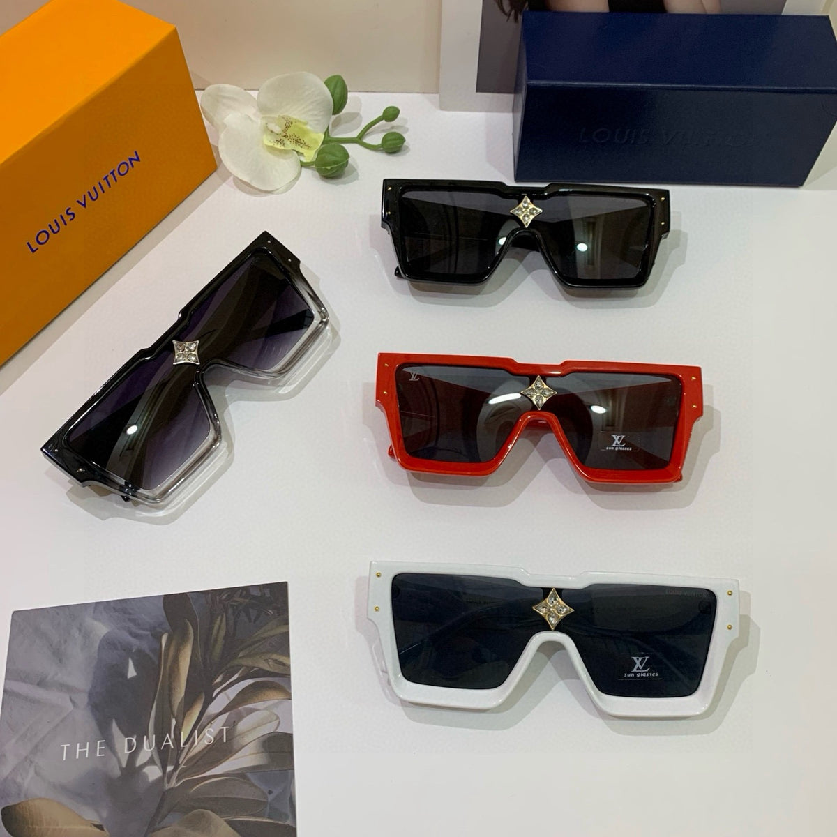 Louis Vuitton Square Black Lens Sunglasses for Men & Women - 997512 - detail image 4