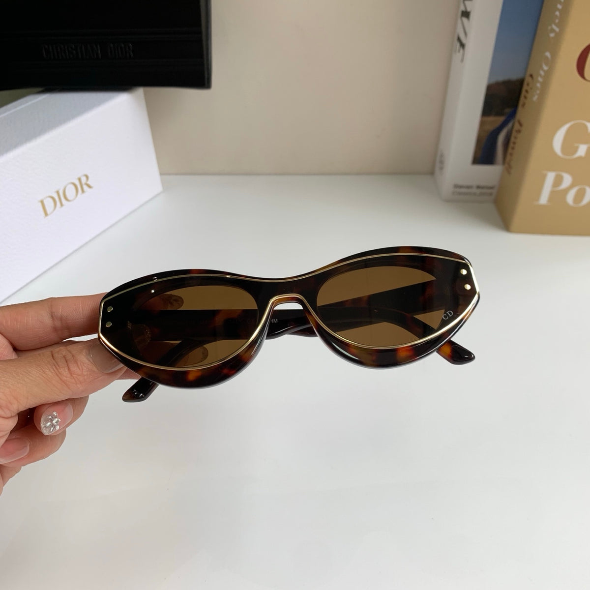 Dior Fashion Silver Lens Sunglasses for Men & Women - 415497 - detail image 3